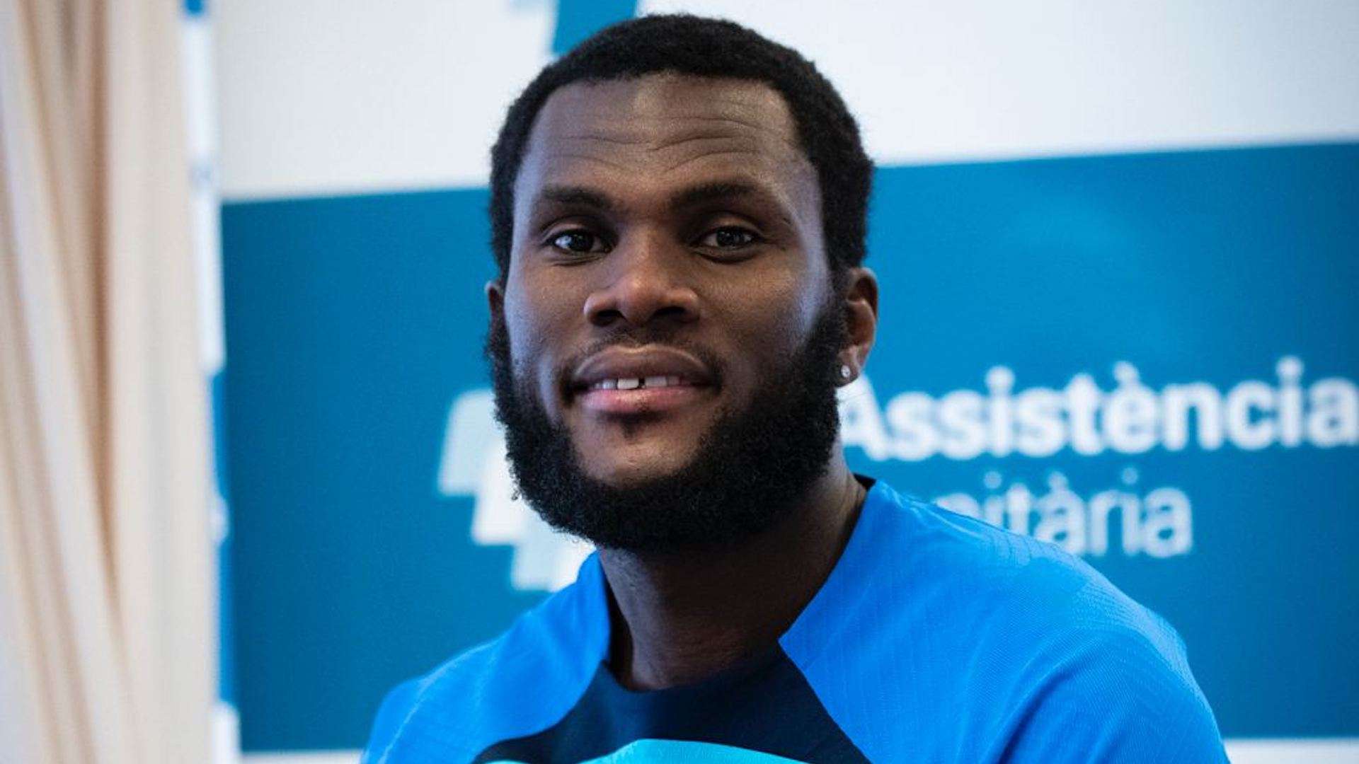 世界足坛21号球衣穿着者盘点 知名球员背后的传奇故事