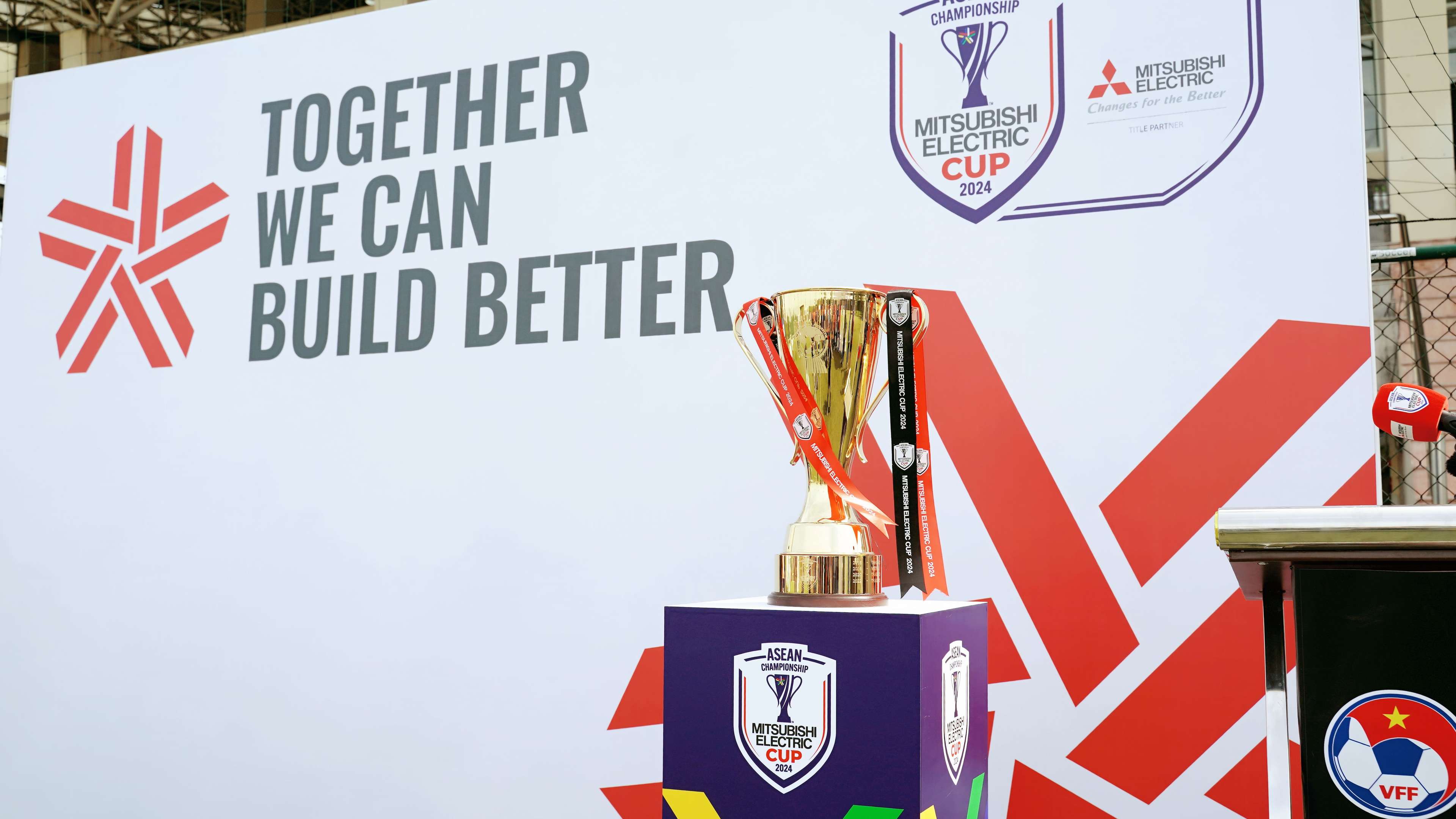 年轻一代中 年轻一代中